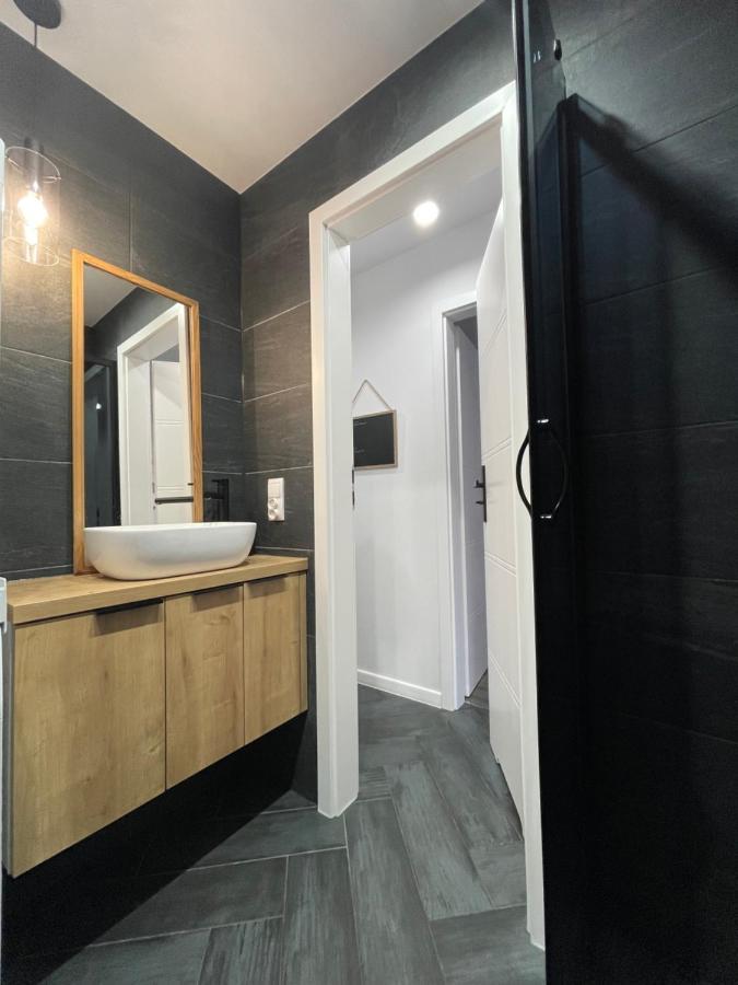 Apartamento Cozy Apart - Self Check-In 24H Breslavia Exterior foto
